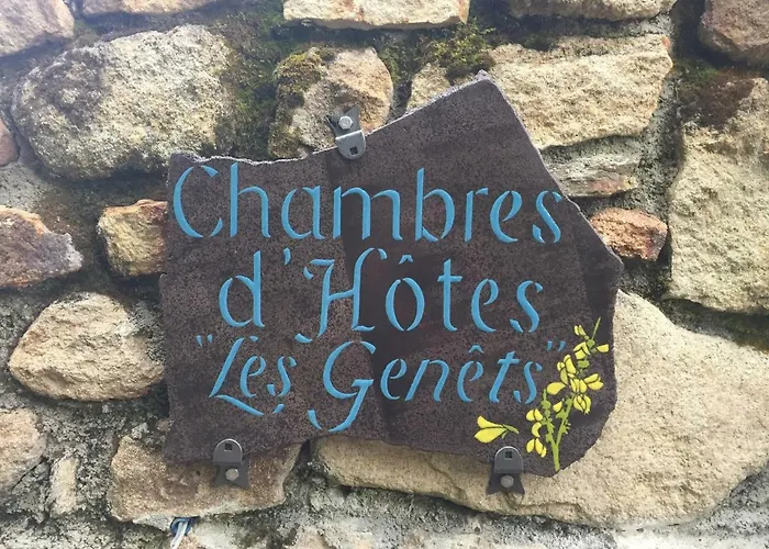 Les Genets Konukevi Orleat